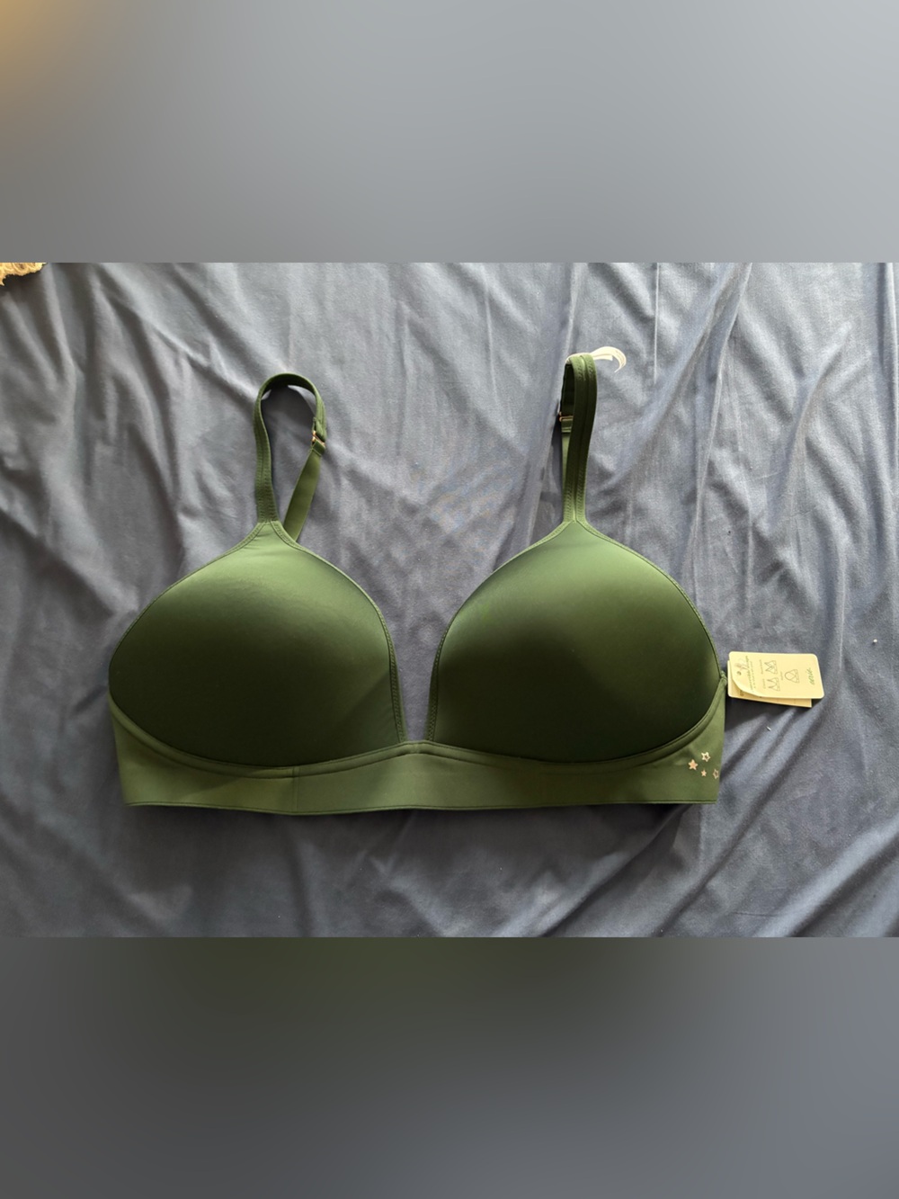 Green Wireless Bra, Size 38D
